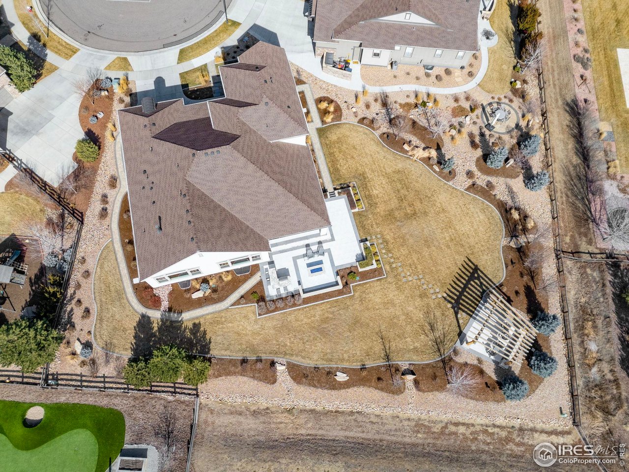 2232 Sedgwick Ct