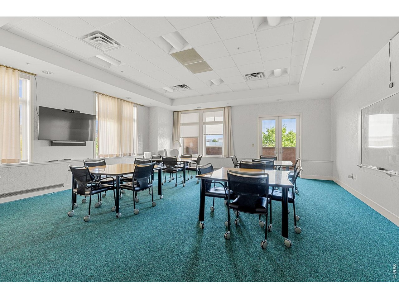 3401 Arapahoe Ave 114