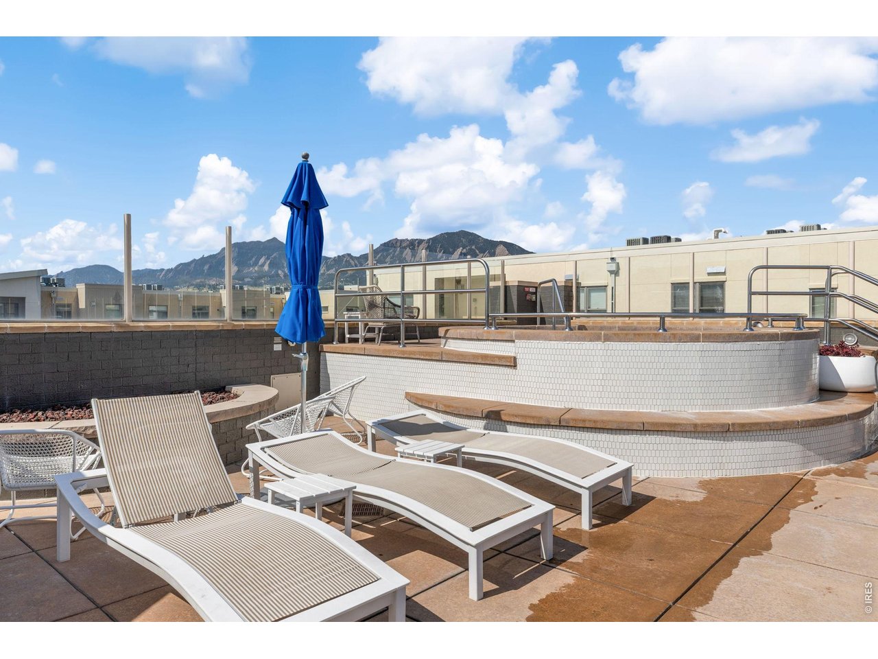 3401 Arapahoe Ave 114