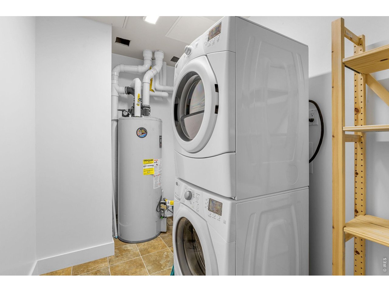 3401 Arapahoe Ave 114