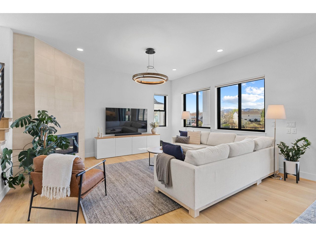 832 Eldorado Dr