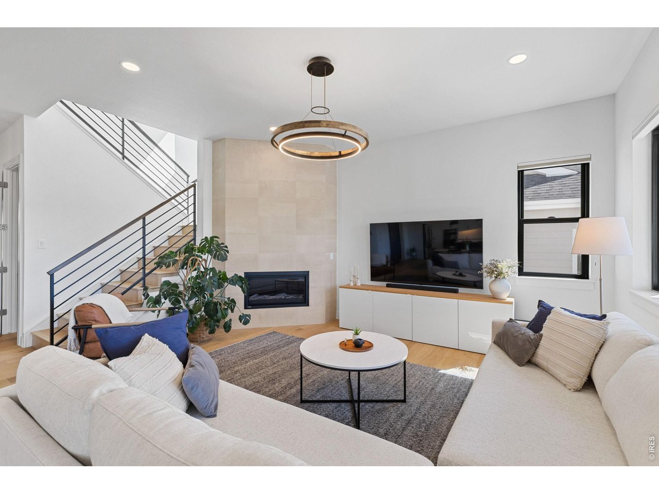 832 Eldorado Dr