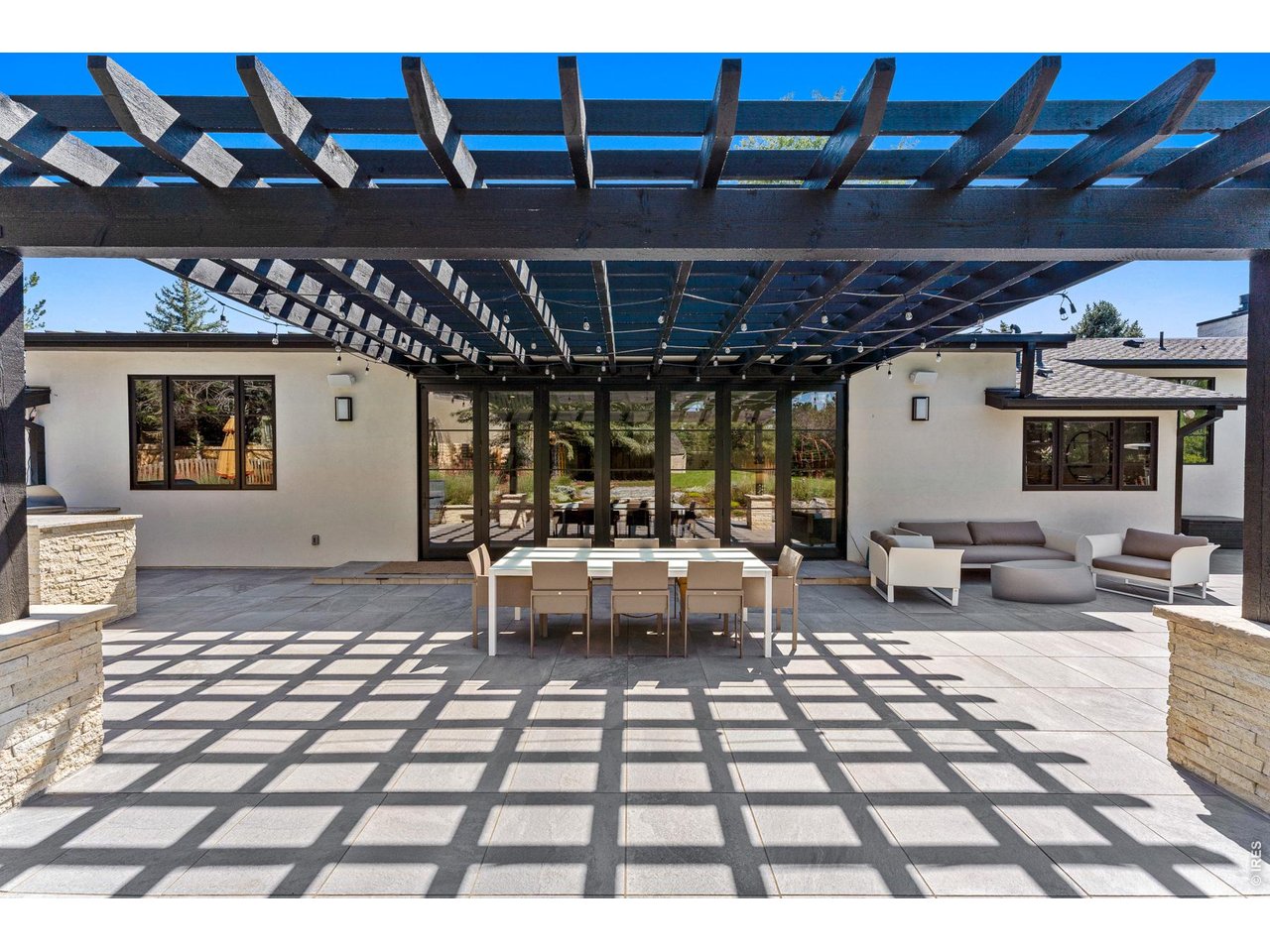 7096 Indian Peaks Trl