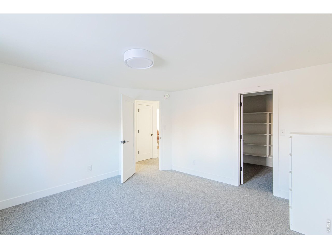 255 Linden Dr