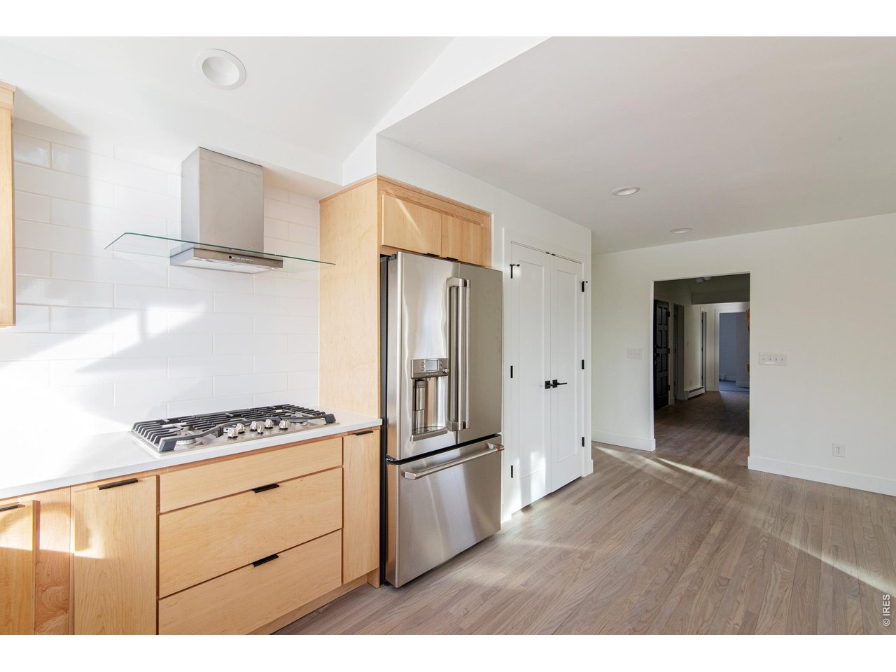255 Linden Dr