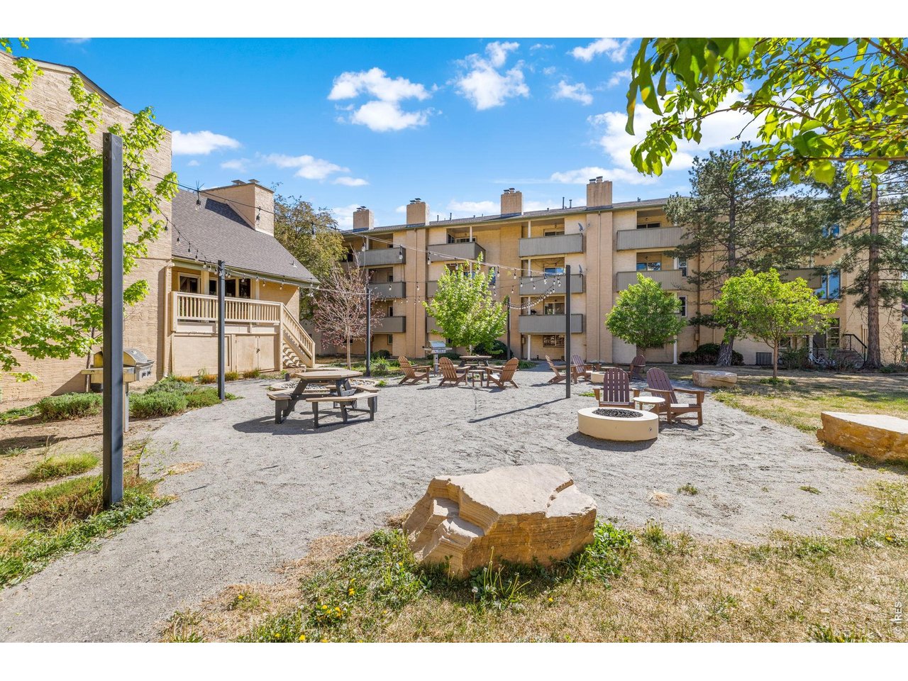3035 Oneal Pkwy T17