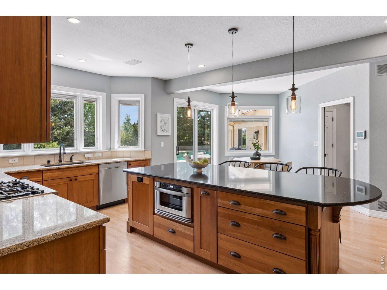 7273 Spring Creek Cir