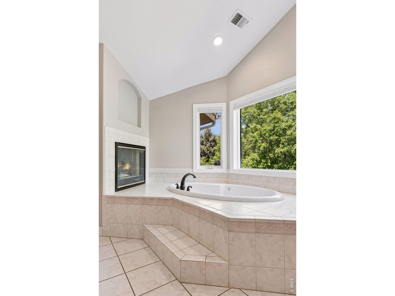 7273 Spring Creek Cir