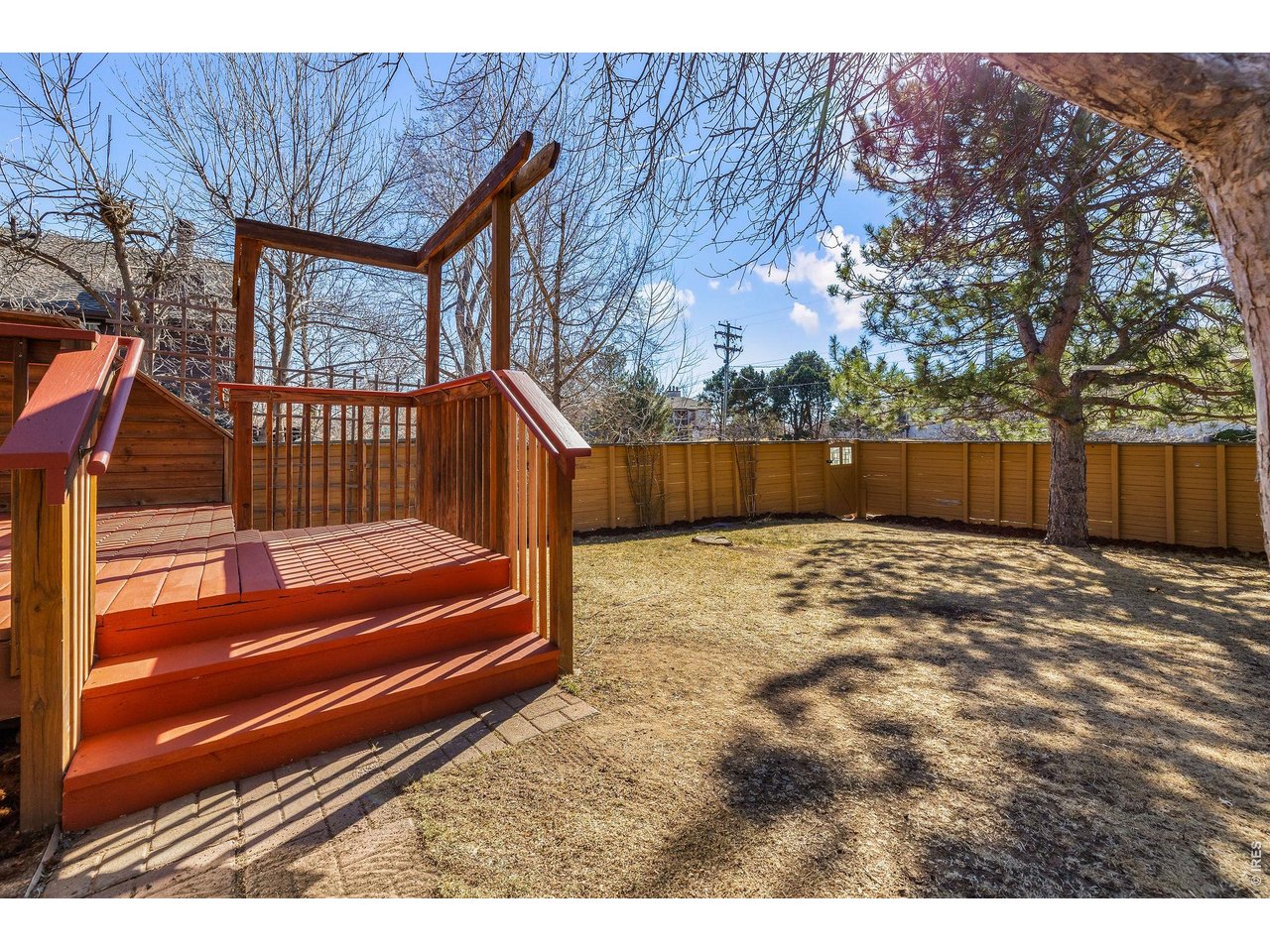 3616 Roundtree Ct