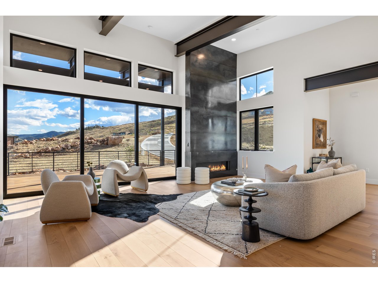 9578 Mountain Ridge Dr