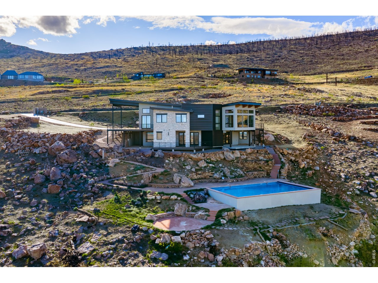 9578 Mountain Ridge Dr