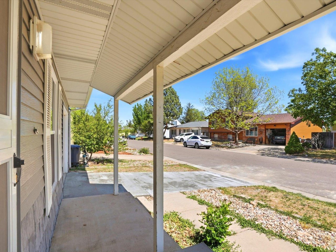 1585 Sagrimore Cir