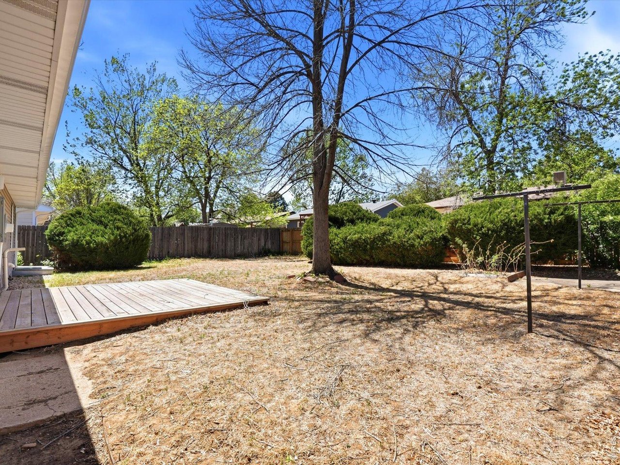 1585 Sagrimore Cir