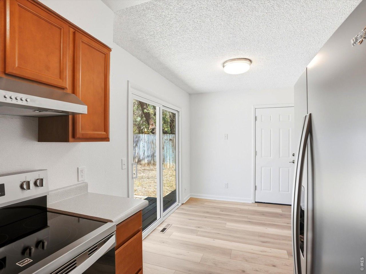 1585 Sagrimore Cir
