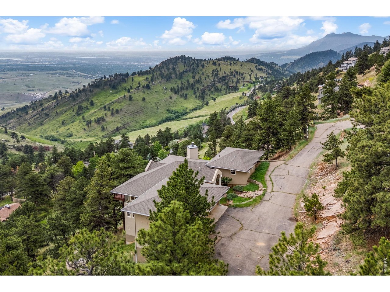6196 Red Hill Rd