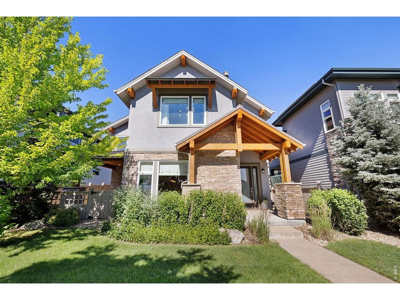 4128 Clifton Ct