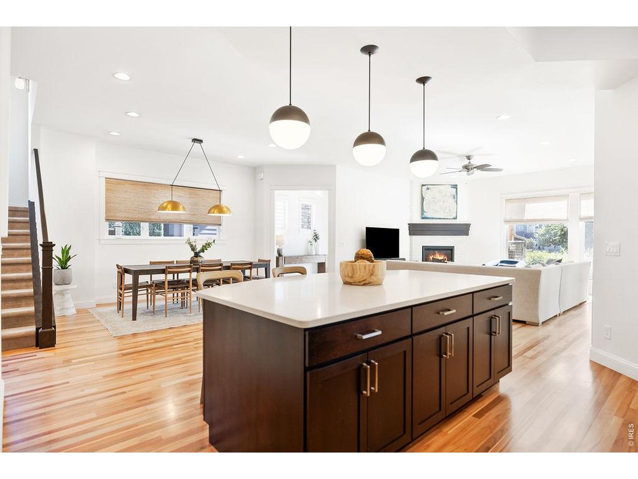 4128 Clifton Ct