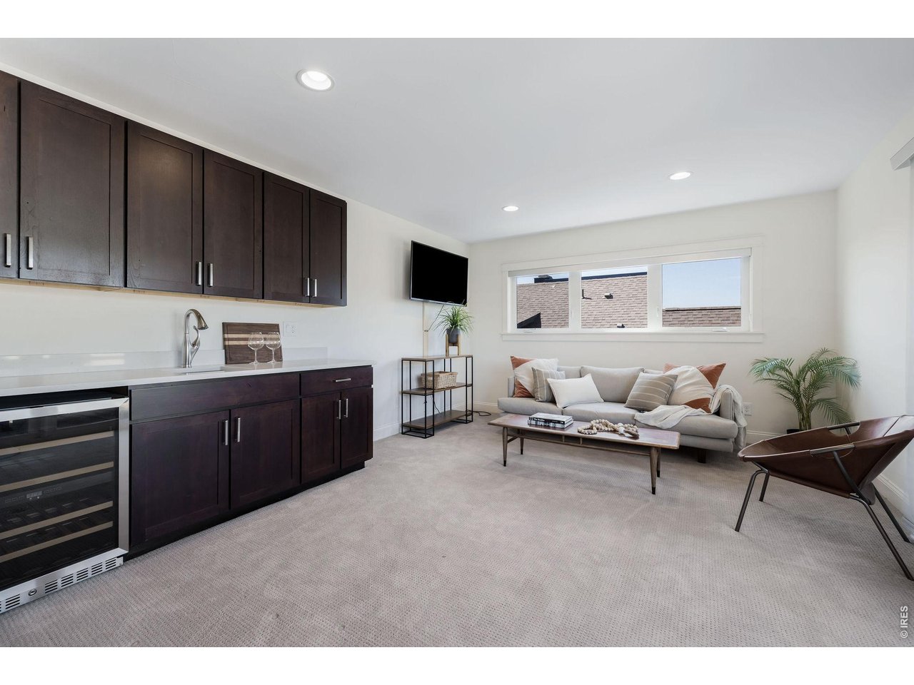 4128 Clifton Ct