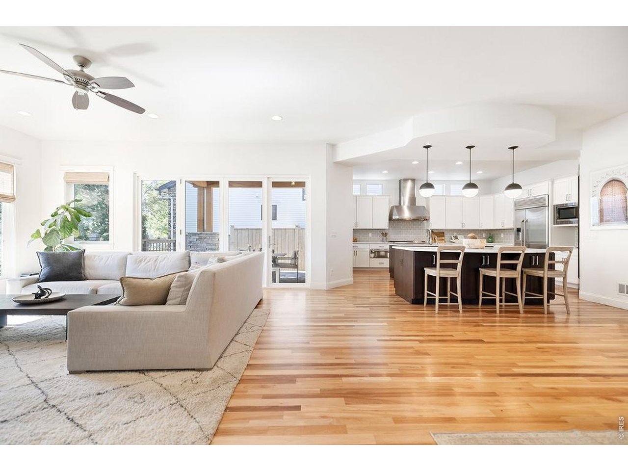 4128 Clifton Ct