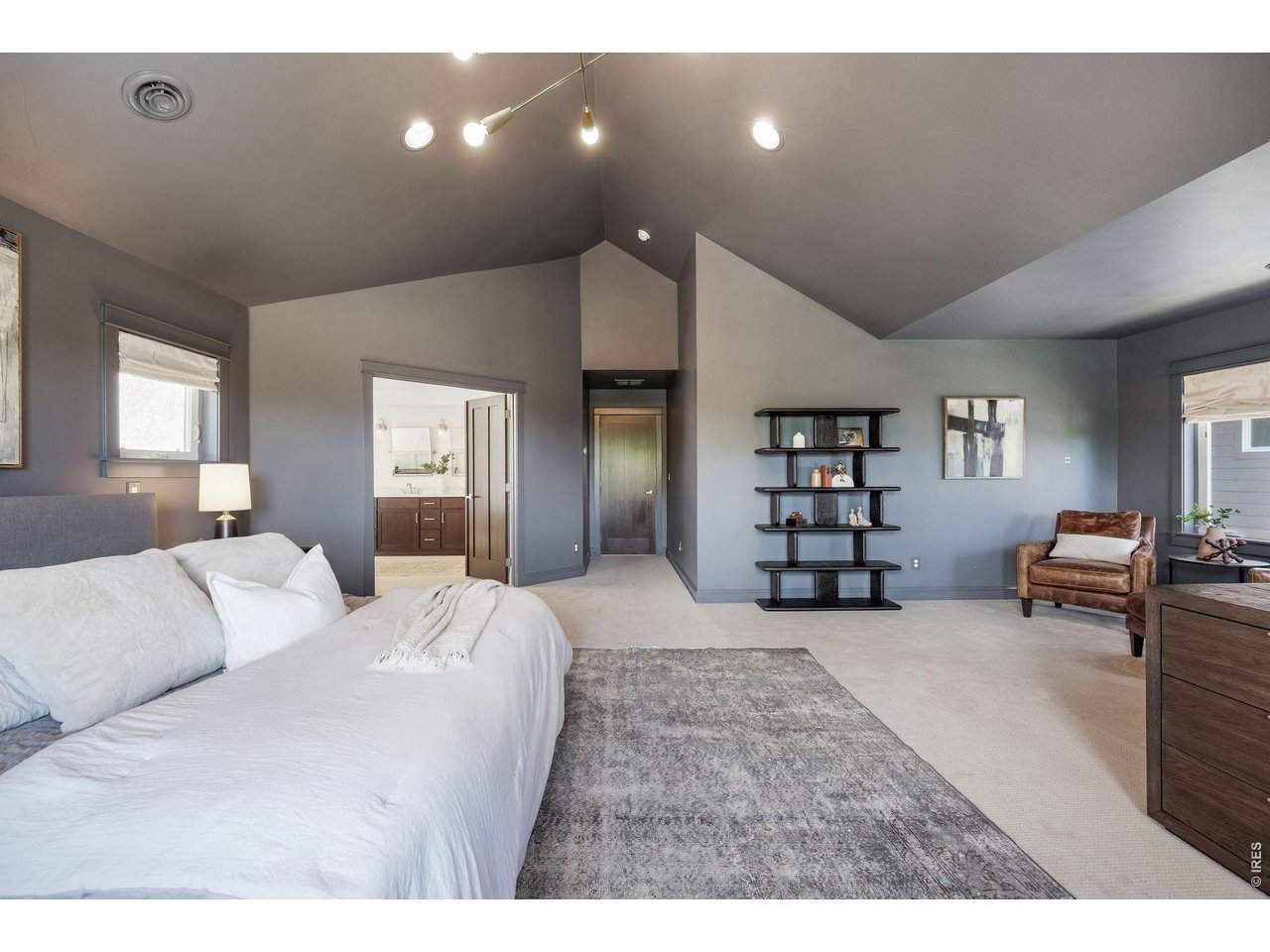 4128 Clifton Ct