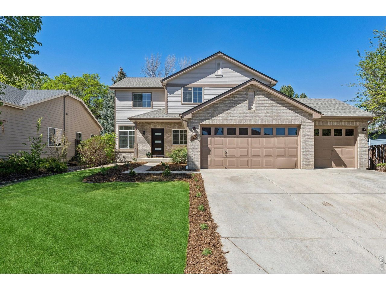 2745 Prairie Ridge Ct