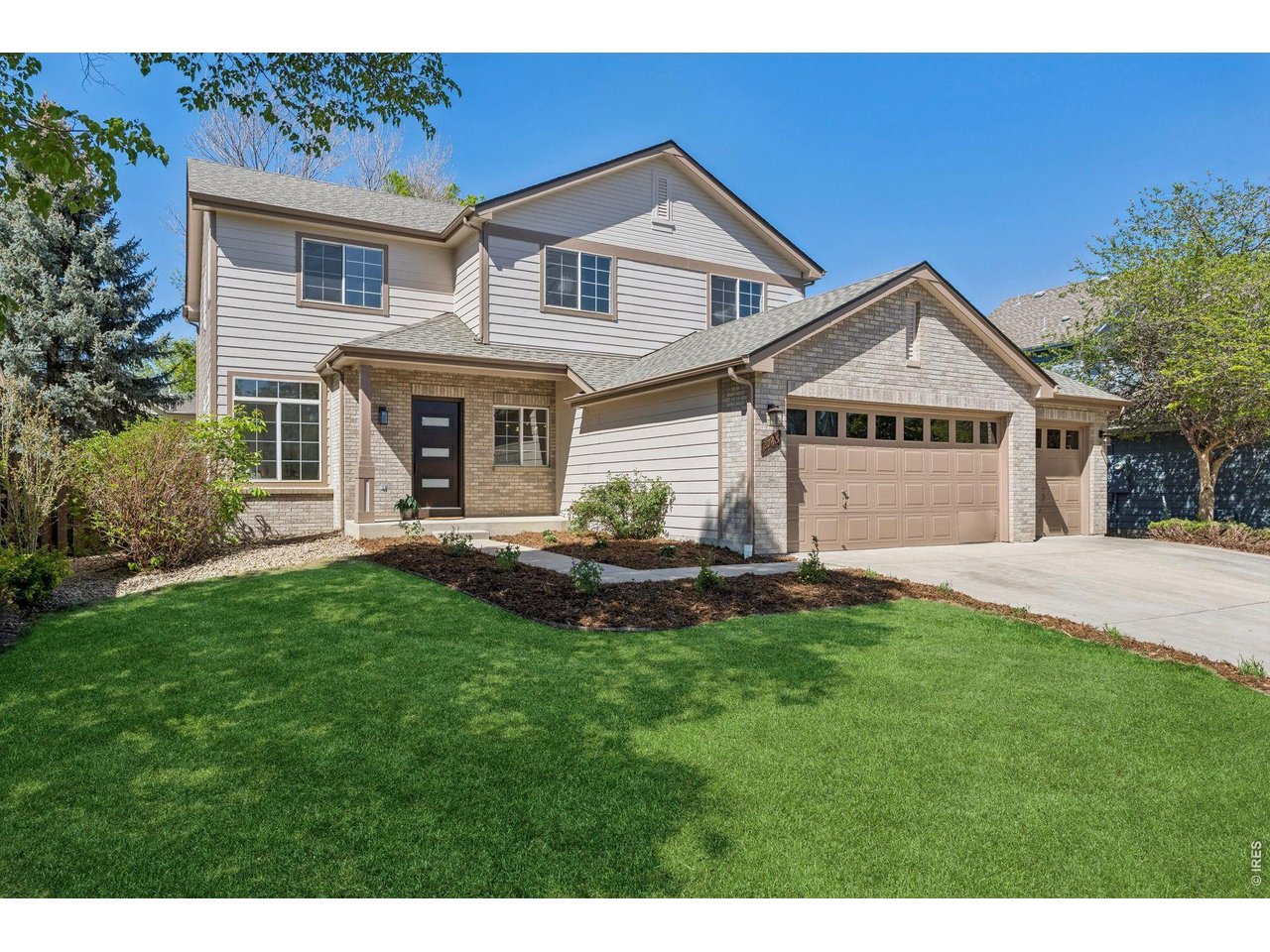 2745 Prairie Ridge Ct