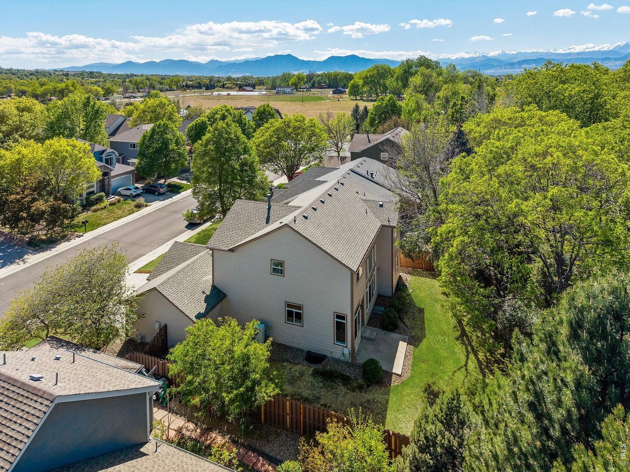 2745 Prairie Ridge Ct