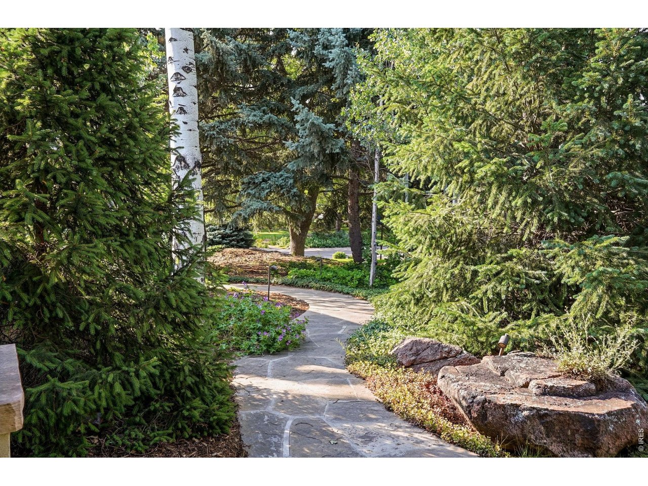 6970 Indian Peaks Trl