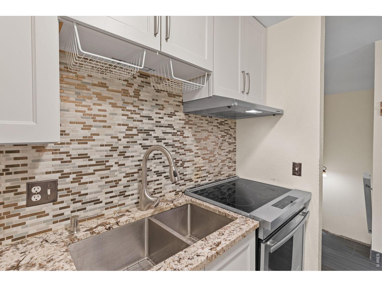 3035 Oneal Pkwy T17