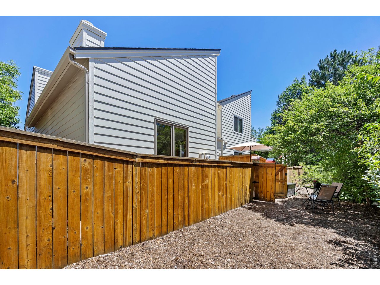 3647 Roundtree Ct