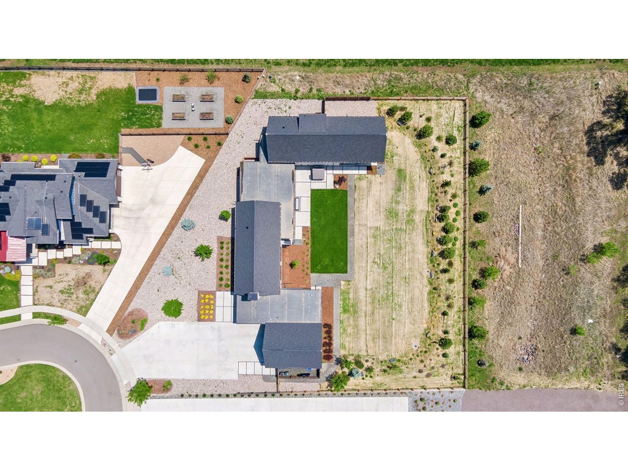 1563 Spring Creek Xing