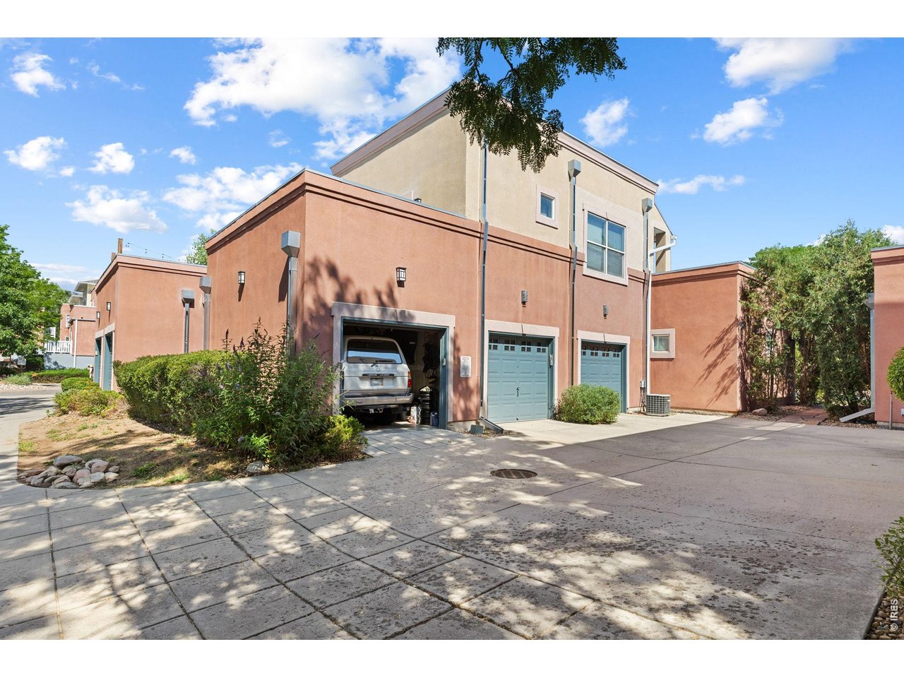 2630 Iris Ave A21