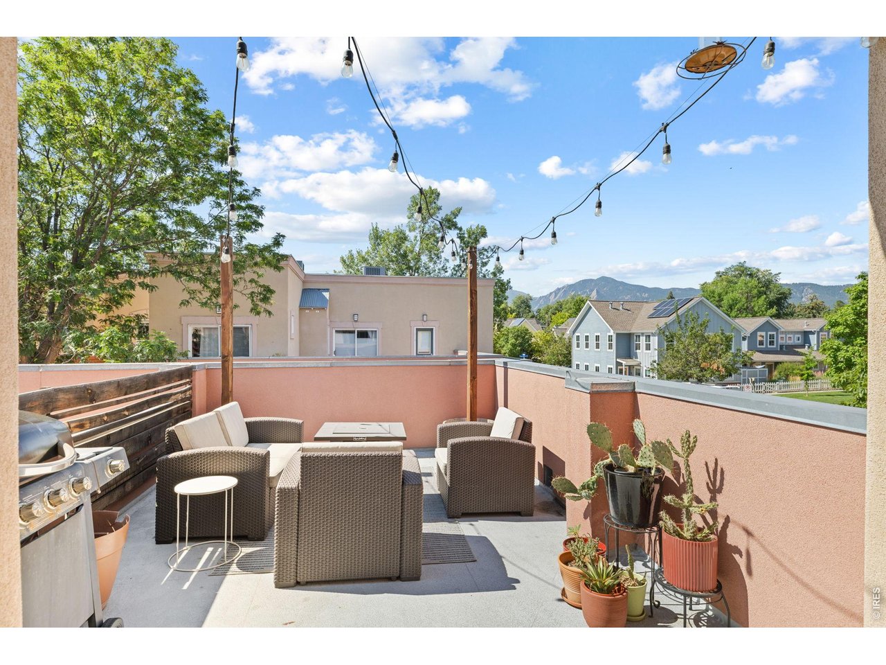 2630 Iris Ave A21