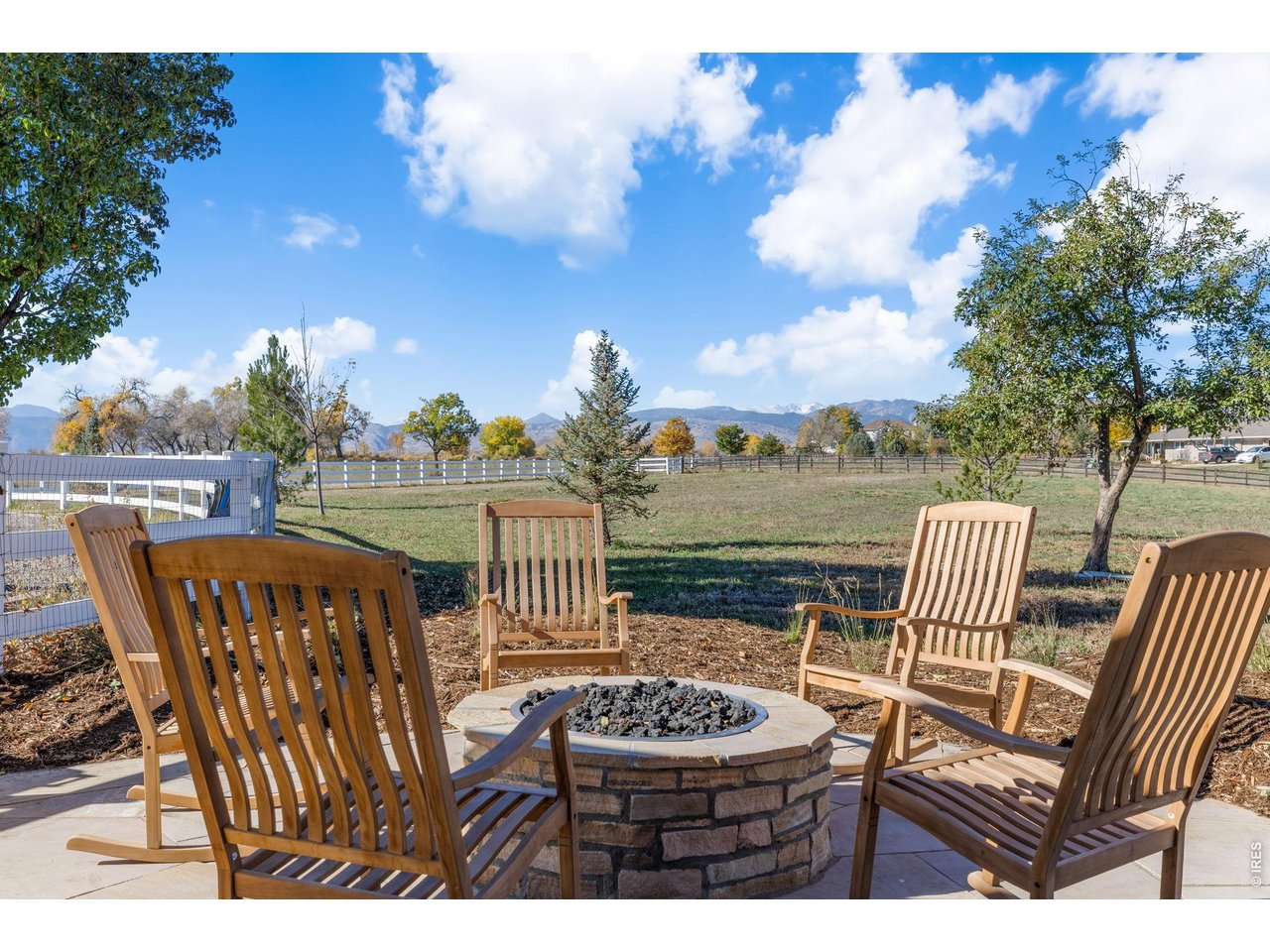7047 Goose Point Ct