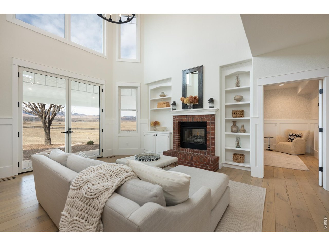 7047 Goose Point Ct