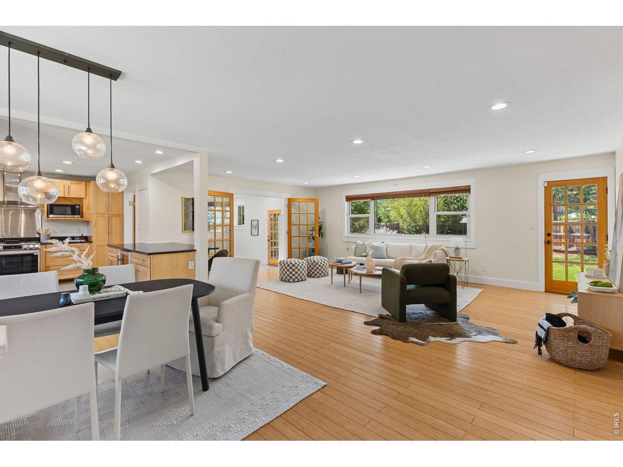 3133 Fern Pl