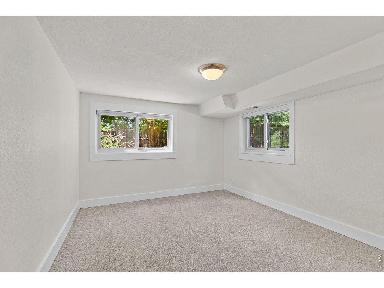 3133 Fern Pl
