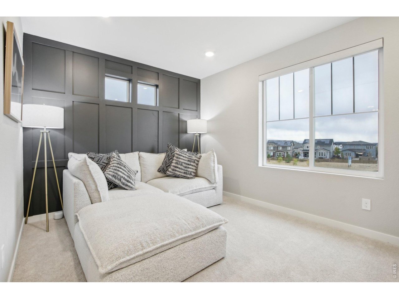 1109 Larkspur Dr