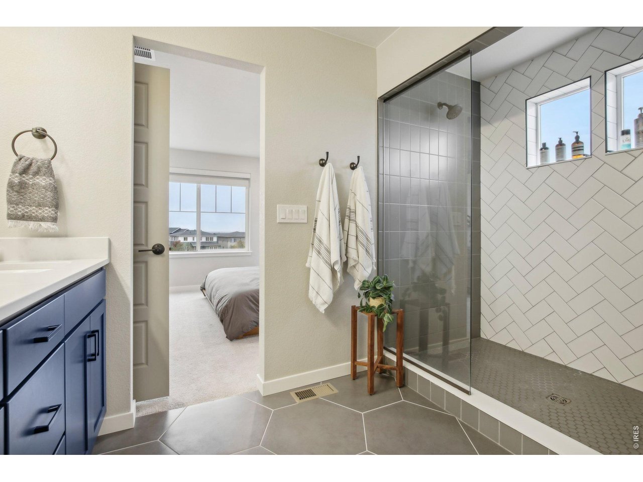 1109 Larkspur Dr