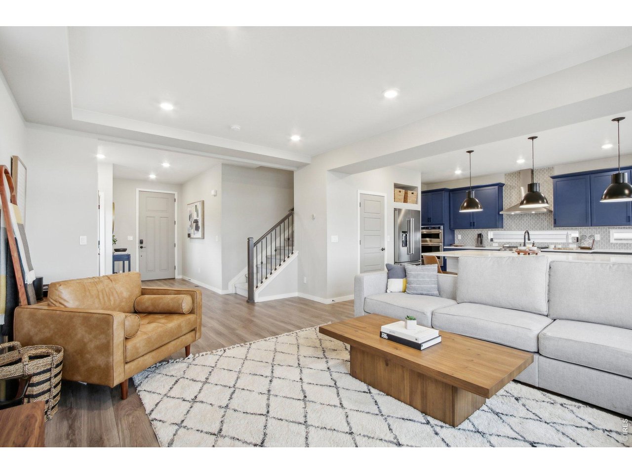 1109 Larkspur Dr