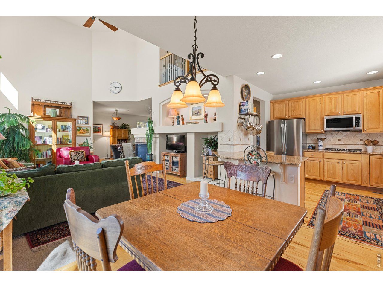 122 Peregrine Ln