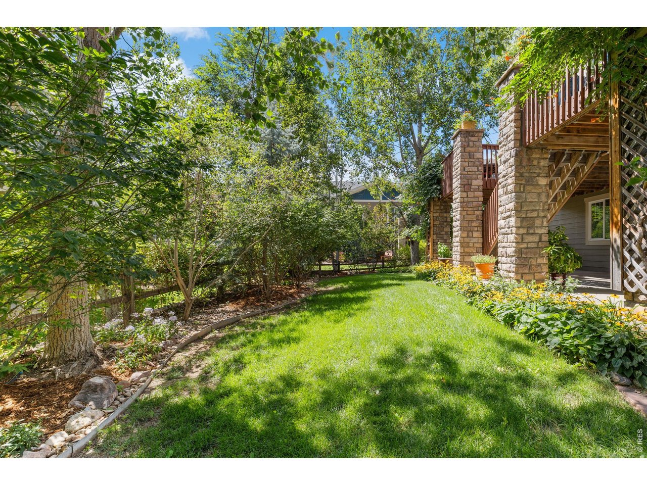 122 Peregrine Ln