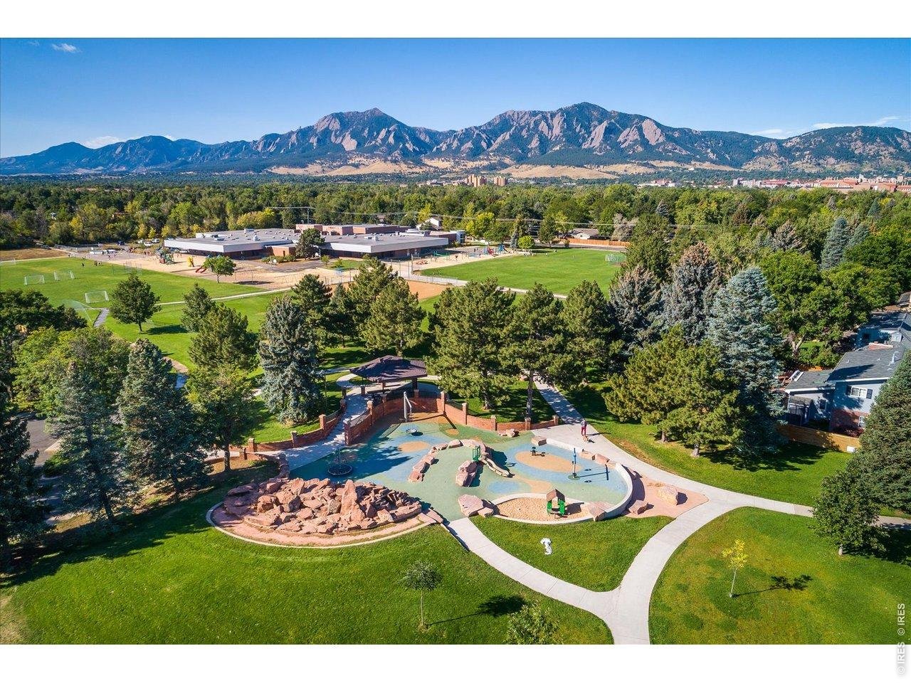 4744 Kellogg Cir
