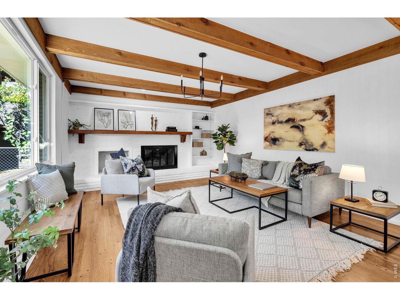 4744 Kellogg Cir