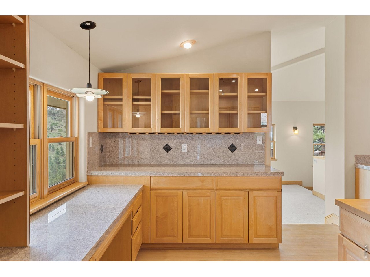 6196 Red Hill Rd