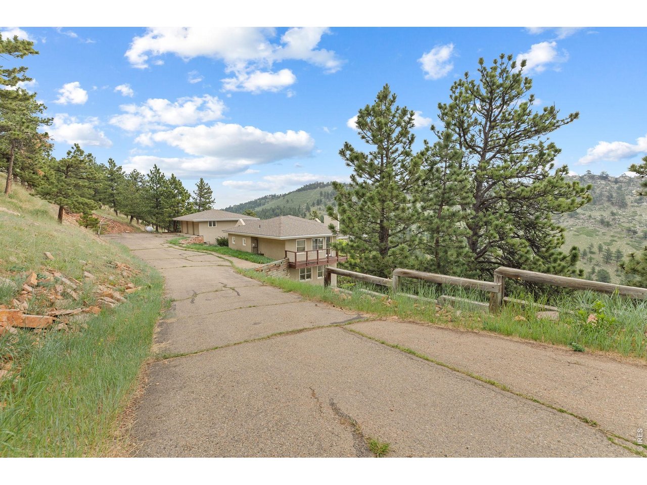 6196 Red Hill Rd
