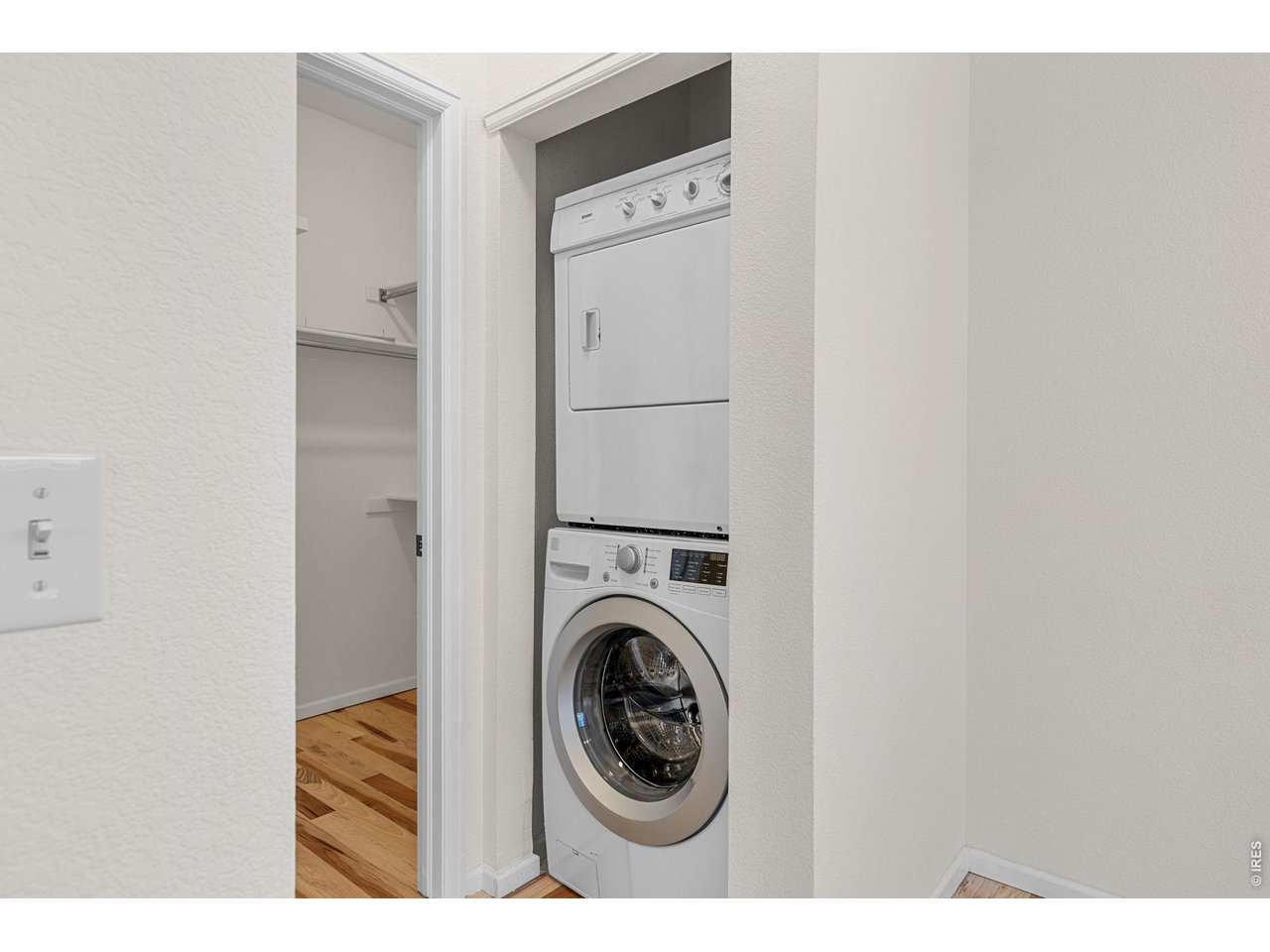 4742 18th St