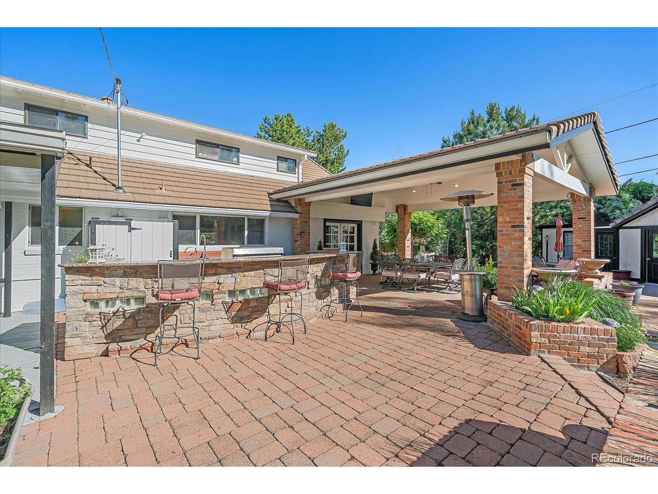 9700 W 76th Pl