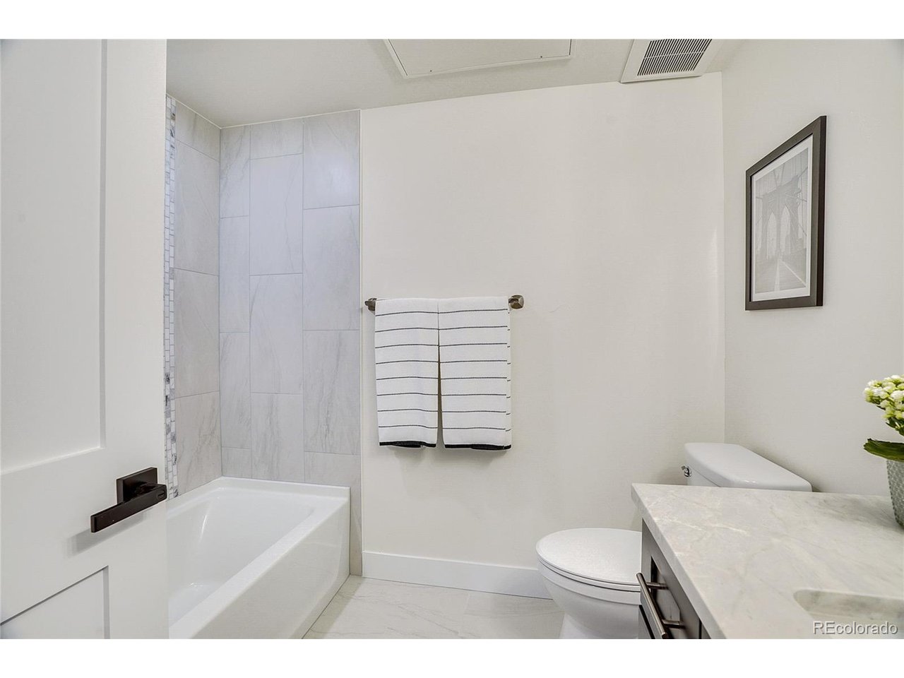 1304 Snowberry 102