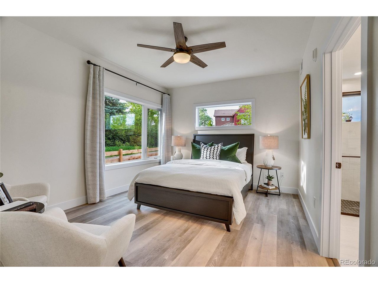 1304 Snowberry 102
